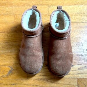 Ugg mini boots, tan